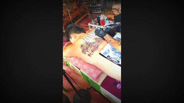TATTOO back pice "The last supper" artist:Jearns Serna II смотреть онлайн