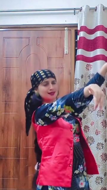 Pashto Housewife смотреть онлайн