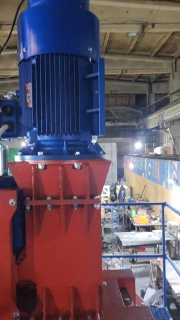 РЕАКТОР ПРОМЫШЛЕННЫЙ 1500 л С ПЛОЩАДКОЙ смотреть онлайн