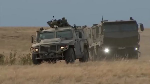 Спиной к спине