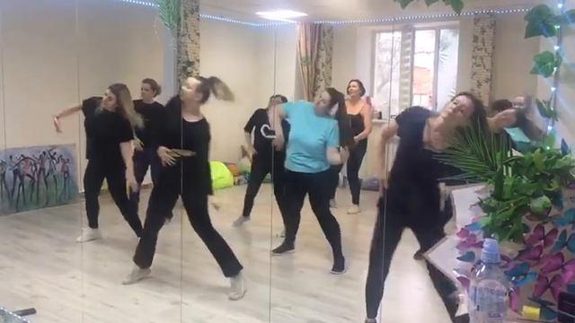 Бачата соло Леди 🌸 Bachata solo ТРОПИКАНО смотреть онлайн