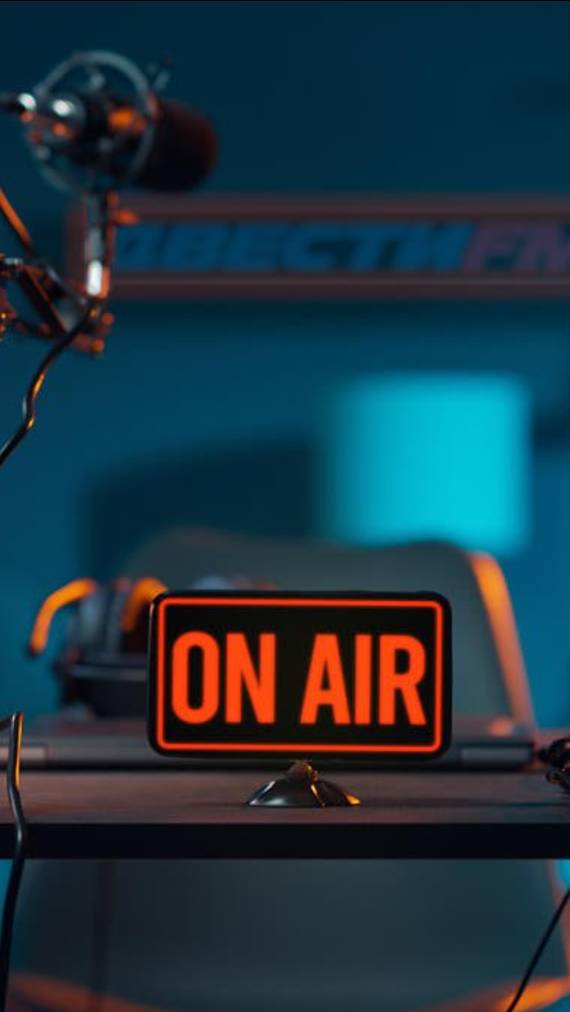 Россия уничтожила Бербок | Двести ФМ смотреть онлайн