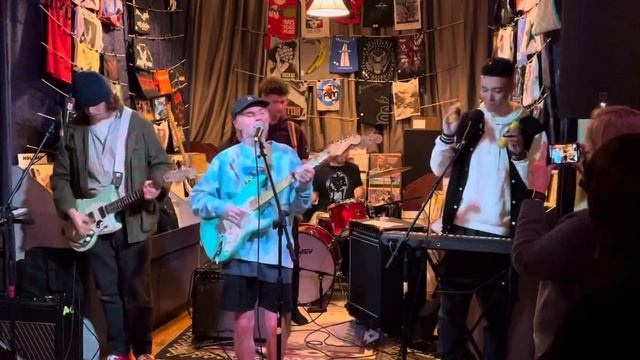 Lonely Fossa - Fine By Me (Live) - Records Per Minute - Columbus, OH 10/22/21 смотреть онлайн