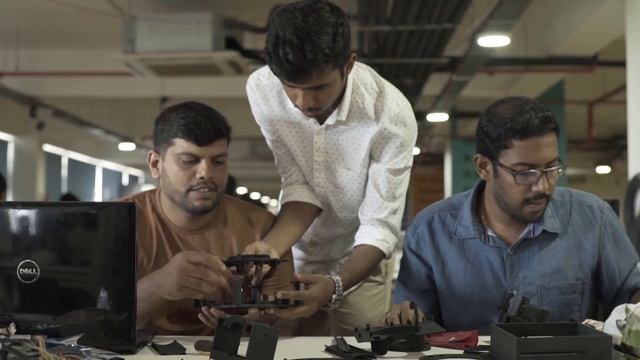 World's first Coconut Sap Tapping Robot - "SAPER" смотреть онлайн
