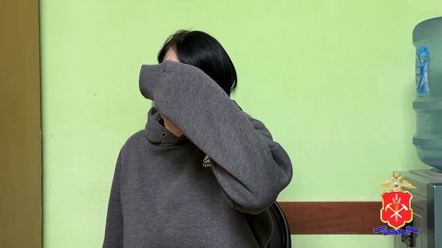 В Белове сотрудники патрульно-постовой службы задержали сбытчицу наркотиков смотреть онлайн