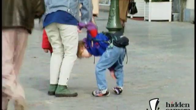 Dog Poop Prank смотреть онлайн