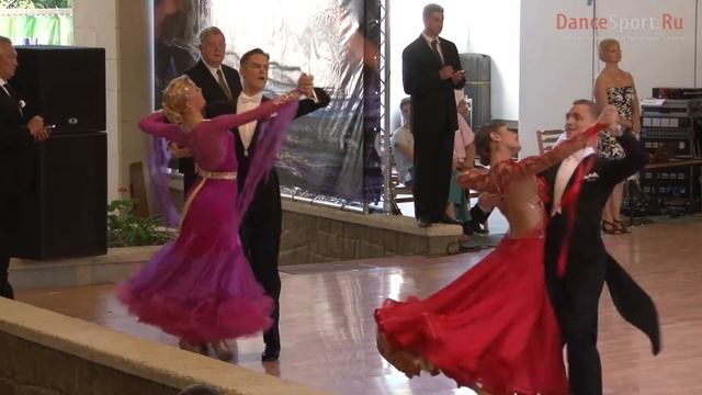 Leonid Khokhlov - Alexandra Shoshneva, 1/8 Slow Fox смотреть онлайн