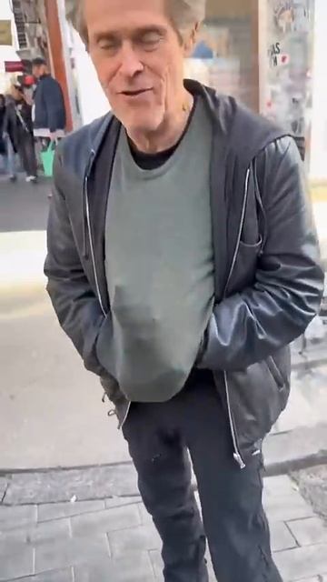 Сколько стоит шмот актёра Уиллема Дефо 😂 дагестанская озвучка. смотреть онлайн