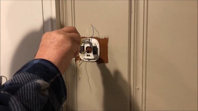 Installing Ecobee on Heat Pump system wood paneling wall смотреть онлайн