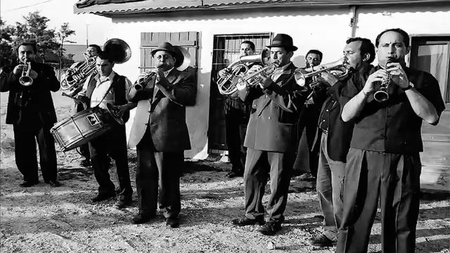 Mahala Rai Banda - Tu Romnie