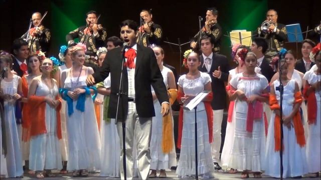 Alex Padilla canta La Verdolaga смотреть онлайн