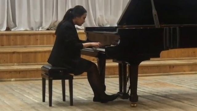 Иосиф Гайдн "Соната " ля бемоль мажор. Исполняет Ямгахова Самира Алимовна. смотреть онлайн