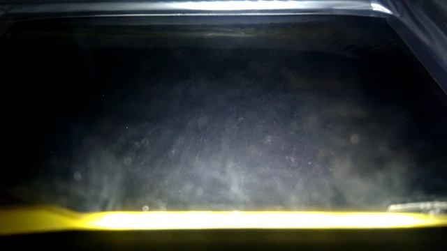 Beta particles in a cloud chamber смотреть онлайн