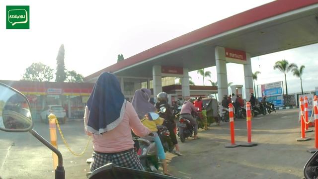 Wow! Coba Cek Waktu Isi Bensin Hanya 11 Menit !! смотреть онлайн