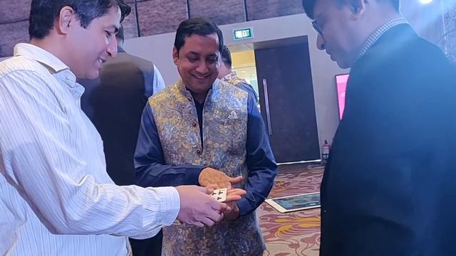 iPad Magic | AXIS BANK | Hotel Sahara Star | Ketan Lotia | Mumbai смотреть онлайн