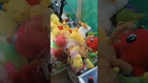 Вытащил гуся-обнимуся в другом аппарате хватайка! Ура!