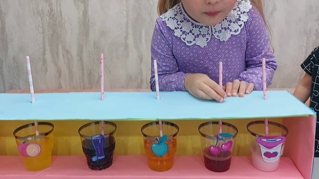 ⁉️УГАДАЙ НАПИТКИ 🍹ЧЕЛЛЕНДЖ😍 🥳ВЕСЕЛЫЙ КОНКУРС😁 смотреть онлайн