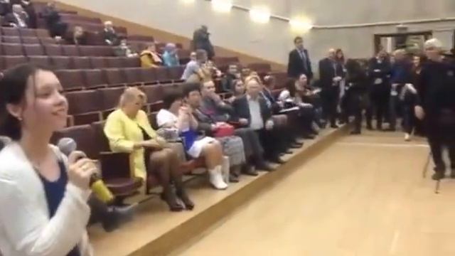 Проучила Студентка сделала то,чего никто не ожидал смотреть онлайн