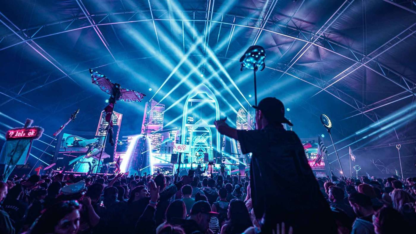 Trance Techno - Raining Stars Set Burning Man Meets Tomorrowland Mix (AI Cinematic Music Video) смотреть онлайн