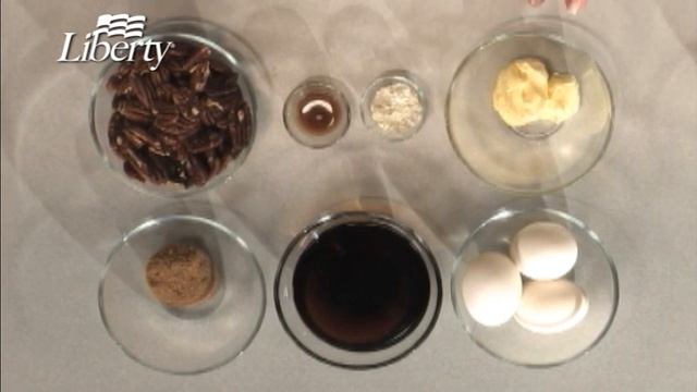 Diabetes Diet: Diabetes-Friendly Pecan Pie Recipe смотреть онлайн