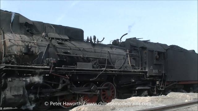 Chinese Railways - JS Class Steam Locomotives Work Coal Trains Out of The Coal Pit at Sandaoling смотреть онлайн
