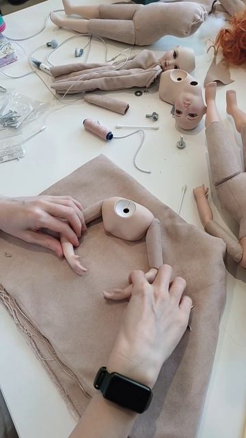 Таинство сборки будуарной куклы смотреть онлайн