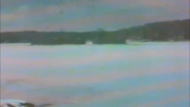 8mm camera test footage, outdoor... смотреть онлайн