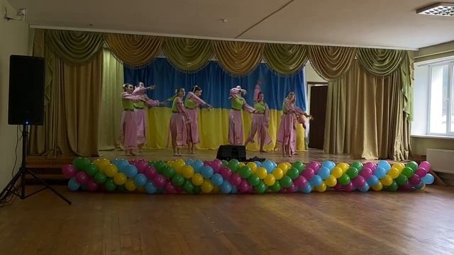 "Подоляночка" - фольклорна стилізація смотреть онлайн