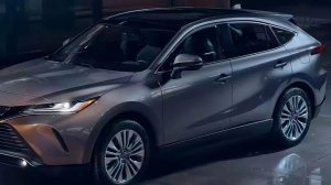 Кроссовер Toyota Venza 2025 дешевле многих «китайцев», доступен в РФ