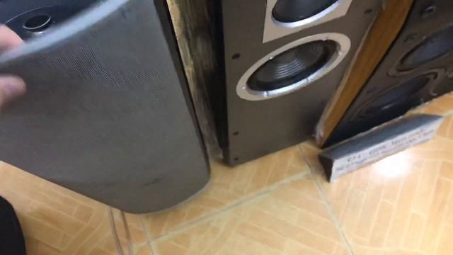 Quên ngay JBL lx7 đi,yêu ngay Loa jbl Stage này cho e giá (đã bán) thôi bass phê lắm luôn ae nhé .. смотреть онлайн