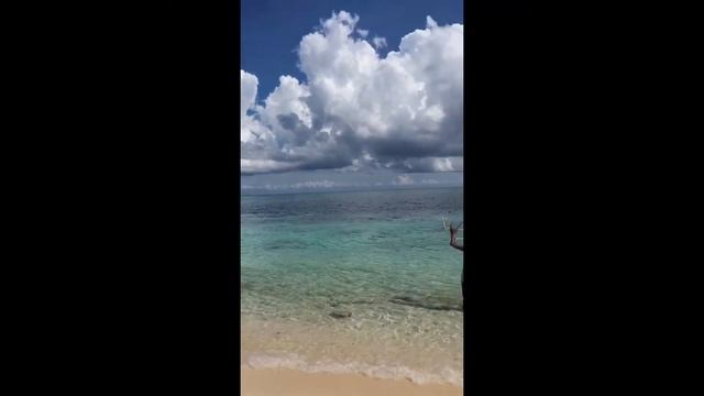 THE NEW PUKA BEACH BORACAY ISLAND AFTER REHABILITATION🏖 // BALILING ADVENTURE смотреть онлайн