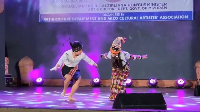Chheih lam dik // Darmani zai (Duhawma & Hruaii) смотреть онлайн