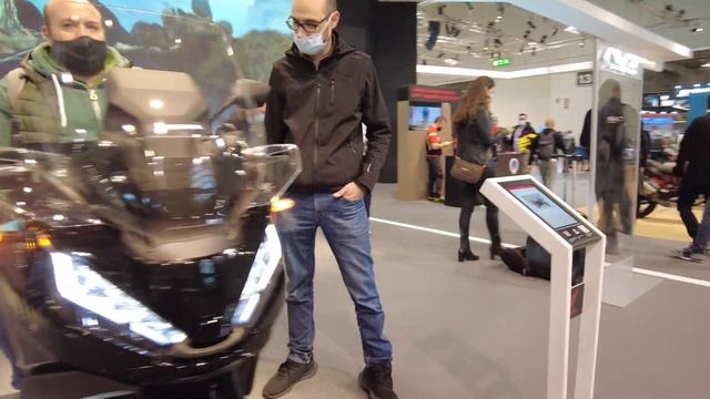 HONDA tutte le novità EICMA 2021 - ci aspettavamo la TRANSALP смотреть онлайн