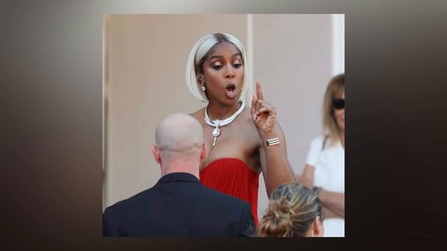 Kelly Rowland Yells At Security At Cannes Film Festival Red Carpet! смотреть онлайн