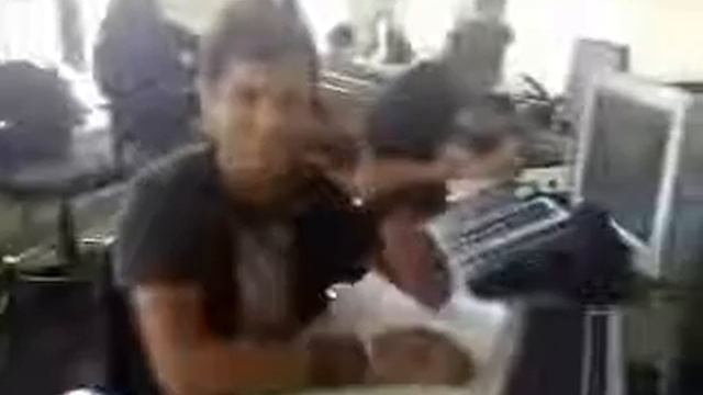 to Vanessa,Erika, n Daniela from Monti смотреть онлайн