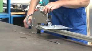 Устройство для вырезки прокладок P/H 170