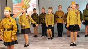 Катюша. Инсценированная солдатская песня в школе