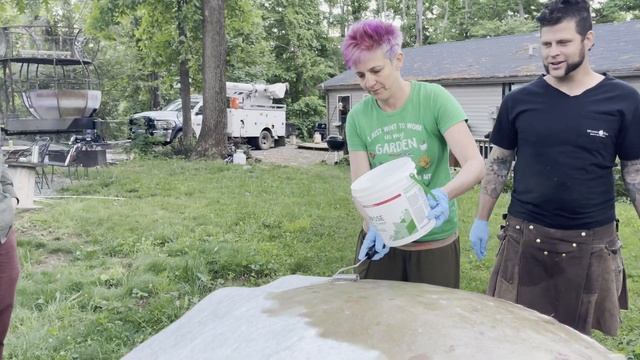 The Rusty Iris Art Bus - Learning fiberglass fabrication смотреть онлайн