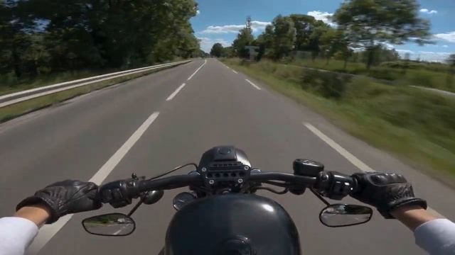 Harley Davidson Sportster 883 | POV Ride