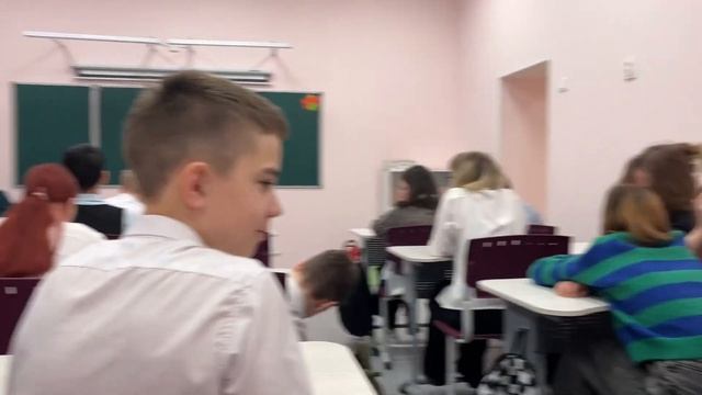 ЯНВАРСКИЙ ВЛОГ  НОВАЯ ШКОЛА  НОВАЯ ПРИЧЕСКА  КИНО