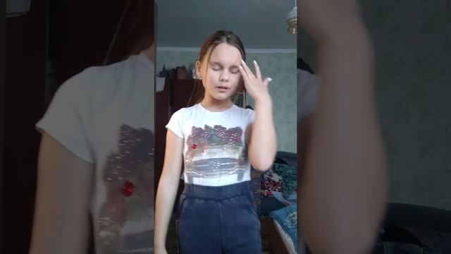 клип РЕВНУЮ REMIX ( ПОД КАКИЕ МНЕ ЕЩЁ ПЕСНИ СНИМАТЬ КЛИПЫ НАПИШИ В КОММЕНТАХ) смотреть онлайн
