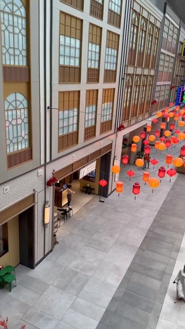 China Town in Dubai Mall #chinatown #dubaimall #shorts смотреть онлайн
