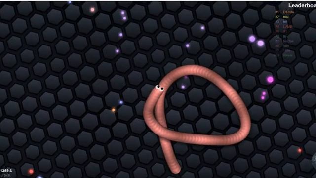 Играем в Slither.io (трудненькая игра) смотреть онлайн