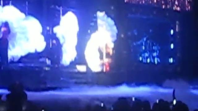 2 Becomes 1 Spice Girl Live O2 2007