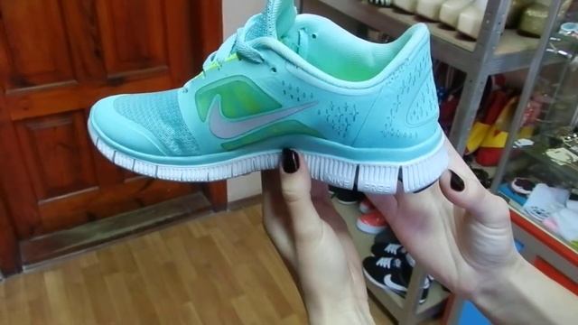Мятные кроссовки Nike Free Run 5.0 от Brandi shop смотреть онлайн