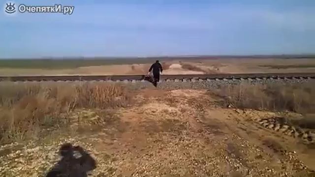 Непреодолимый перекрёсток дорог смотреть онлайн