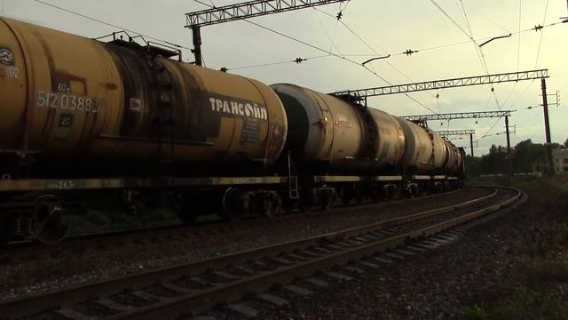 Тепловоз 2ТЭ116у-0209 с грузовым смотреть онлайн