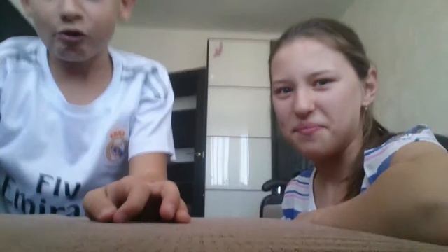 Тестируем китайские сладости с братом! 🎎🍱🍣 смотреть онлайн