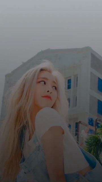 Just fell for her | Yuna | REWRITE THE STARS | ITZY Status edit | Typo edit | whatsapp status | HD смотреть онлайн