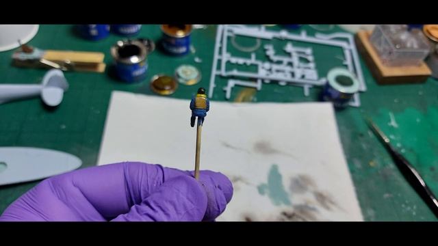 Airfix Supermarine Spitfire MK.Ia 1:72 photo build model nr.A01071B смотреть онлайн